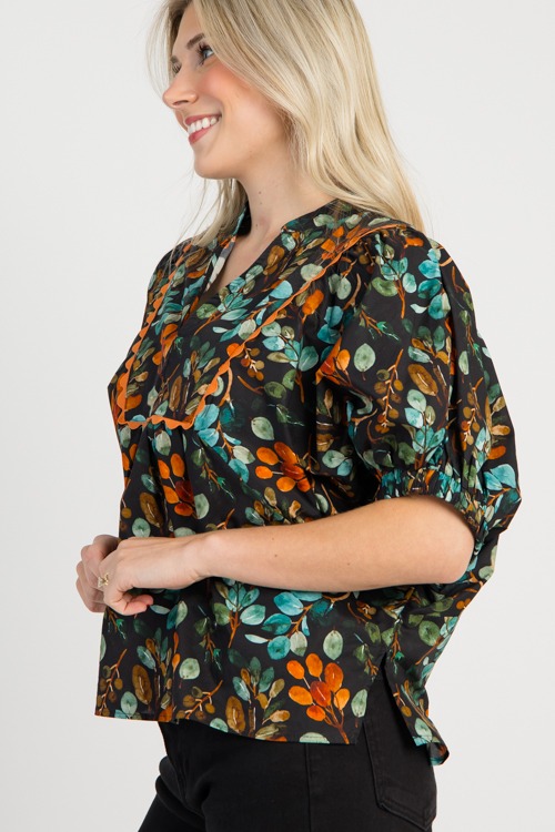 Branch Out Scallop Top, Black - 0811-146.jpg