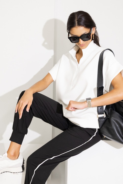 Butter Piping Joggers, Black - 0822-221.jpg