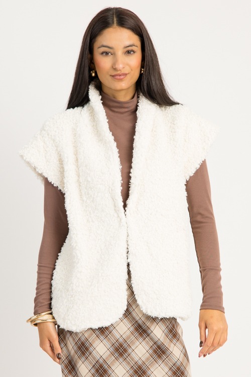 Janna Sherpa Vest, Cream - 0918-138.jpg