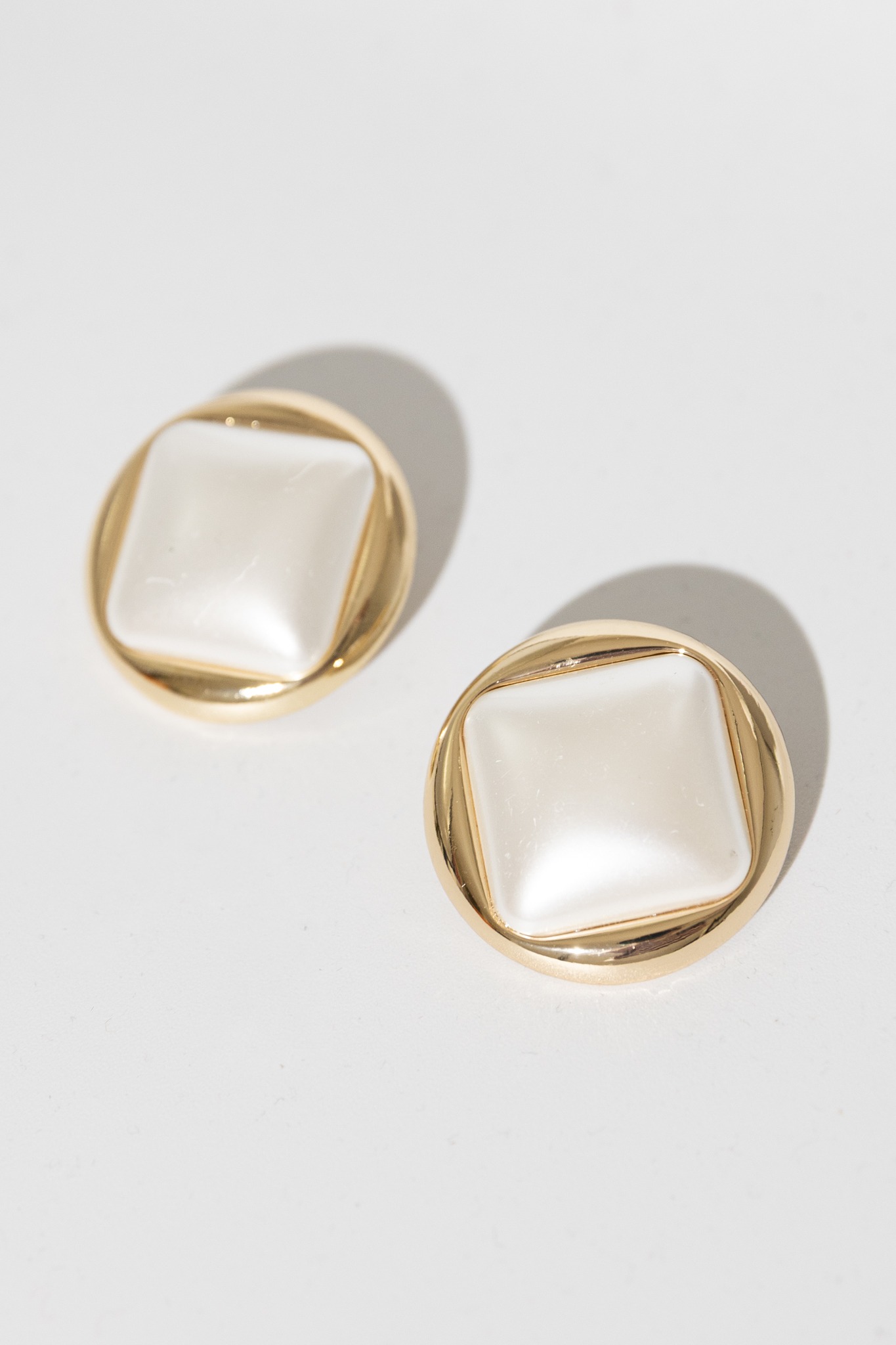Geometric Stone Ear, Cream - 4K7A2327.jpg