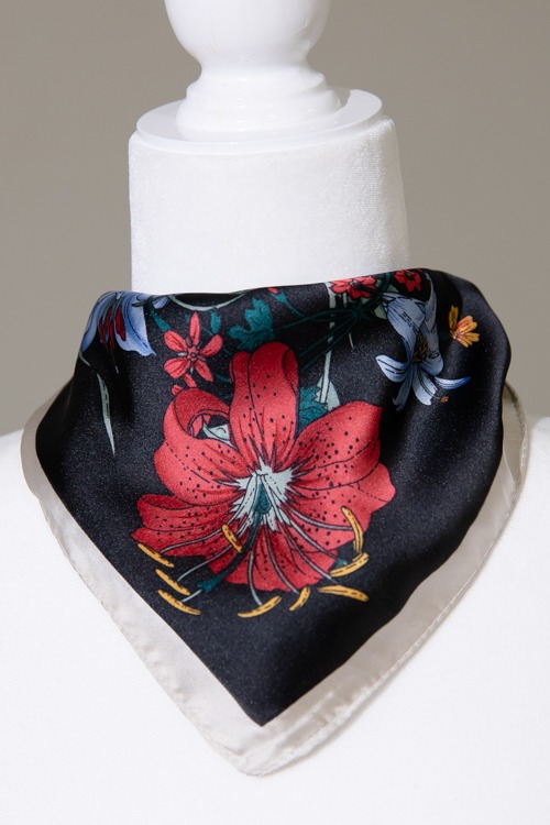 Mckenzie Silk Scarf, Black Flor - 4K7A2901.jpg