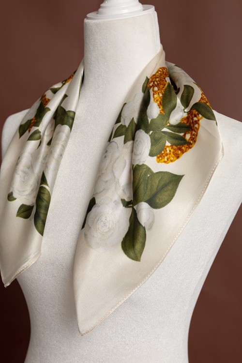 Eleanor Silk Scarf, Olive - 4K7A3993.jpg
