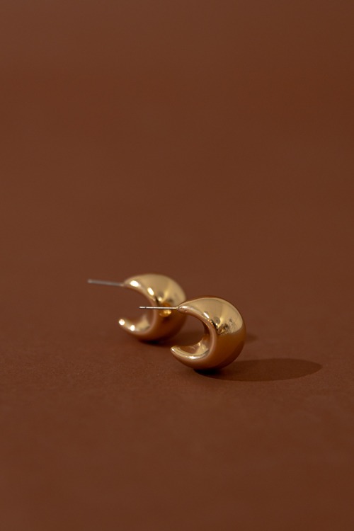 Monica Puffy Hoops, Gold - 4K7A4013-Edit.jpg