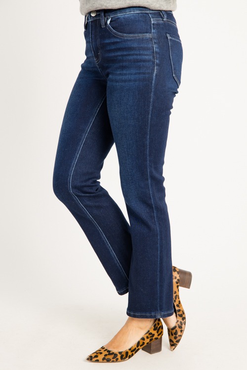 Carlene Slim Straight Jeans, Dark - 4K7A4593.jpg
