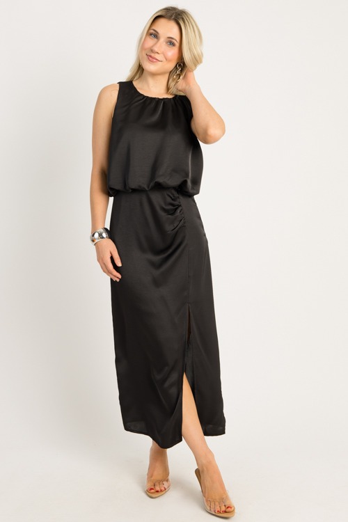 Elegant Satin Maxi, Black - 4K7A4641.jpg