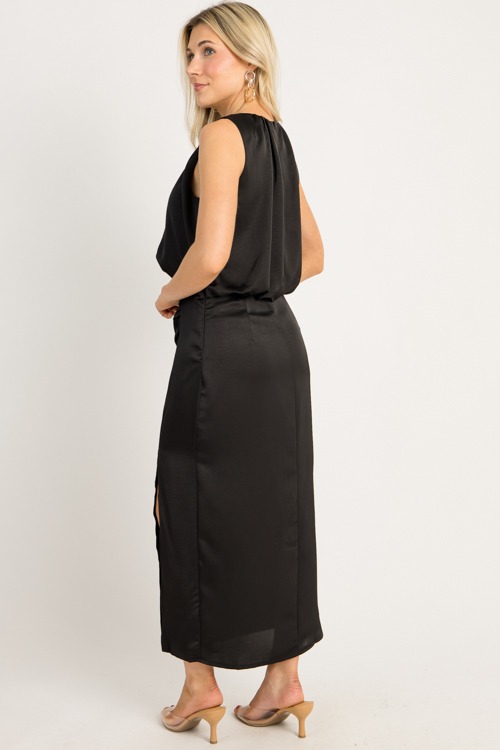 Elegant Satin Maxi, Black - 4K7A4655.jpg