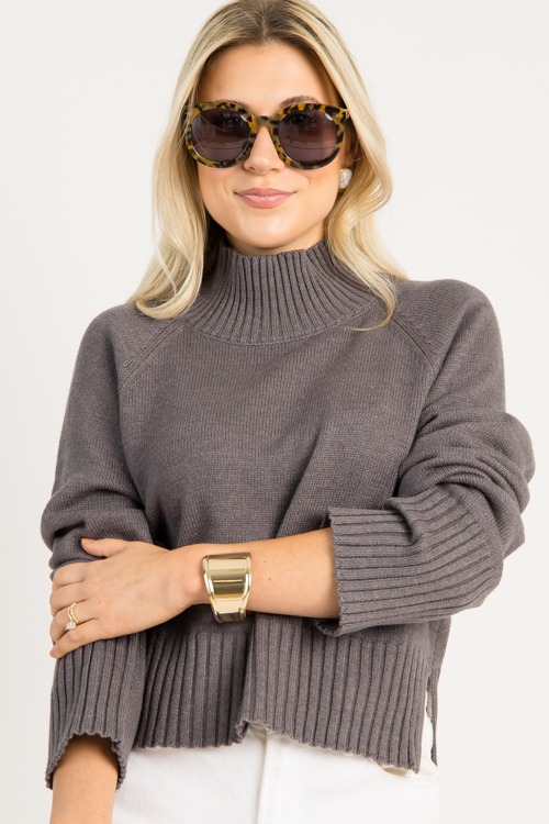 Pierce Sweater, Charcoal - 4K7A4953.jpg