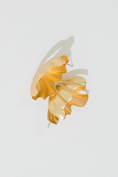 Sheila Shell Earring, Gold - 4K7A5170.jpg
