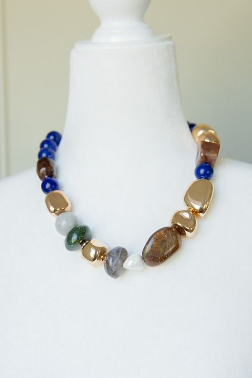 Mix & Match Stone Necklace, Navy - 4K7A6801.jpg