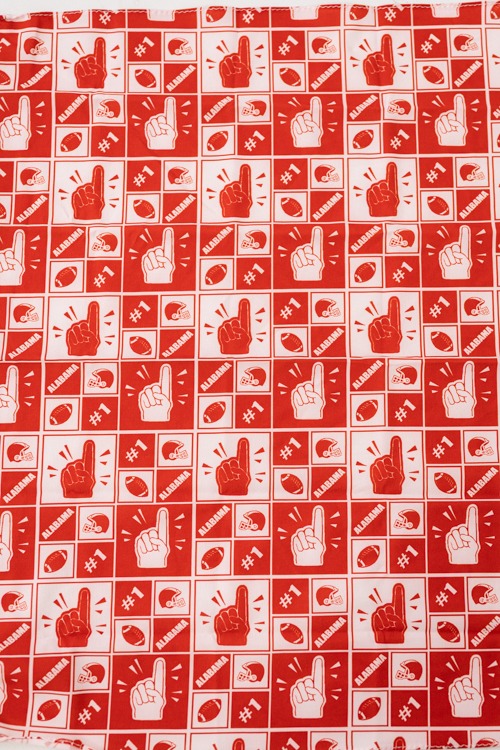 Cheers Scarf, Red - 4K7A9682.jpg